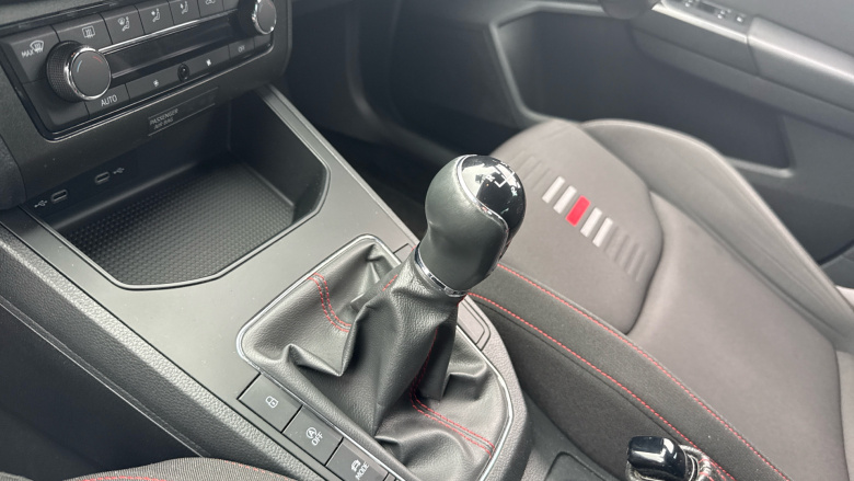 SEAT Ibiza 1.0 TSI 95 FR [EZ] 5dr Petrol Hatchback